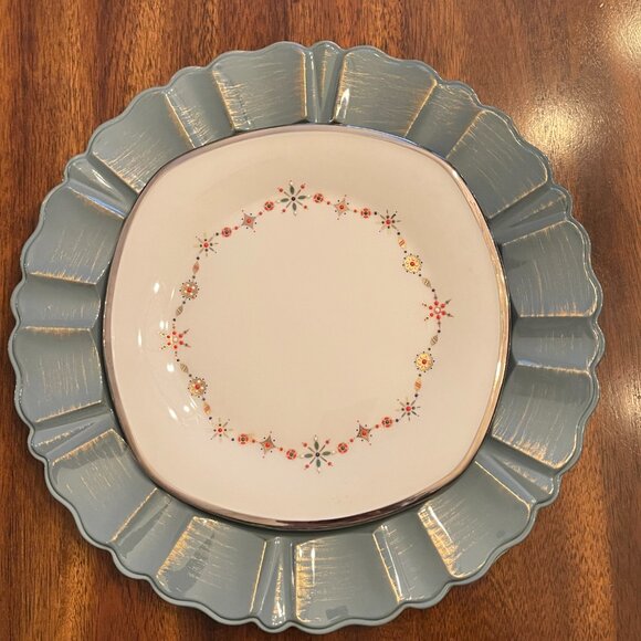 Square Salad Plate Solitaire White Christmas by Lenox - 1, 2, 3 & 4 available - Picture 1 of 9